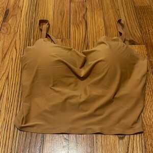 Balance Athletica Crop